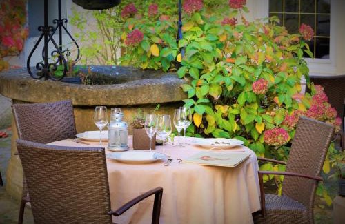 Paray-le-Monial Hotel | Discover The Originals Boutique, Hostellerie des Trois Pigeons