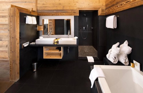 Lens Hotel | Luxury Escape at Hostellerie du Pas de L'Ours - 5 Star Stay