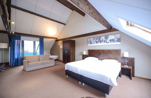 Weert Hotel | Discover Hostellerie Munten: Top-Rated 4-Star Escape