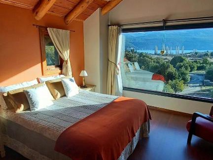 Lolog Hotel | Discover Hostería Encanto del Lolog: 9/10 Guest Rated Retreat