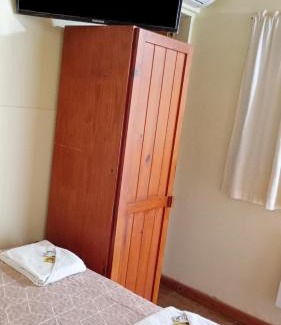 Cosquin Hotel | Pet-Friendly Hostería El Alemán with Hot Tub & Breakfast