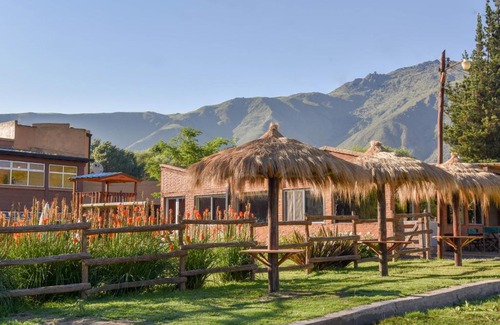 El Mollar Hotel | Budget-Friendly Hostería El Remanso with Breakfast Included