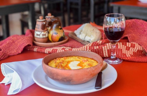 El Mollar Hotel | Budget-Friendly Hostería El Remanso with Breakfast Included