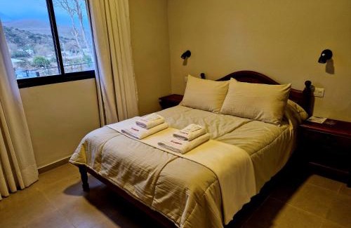El Mollar Hotel | Pet-Friendly Hostería La Angostura with Oceanfront Pool