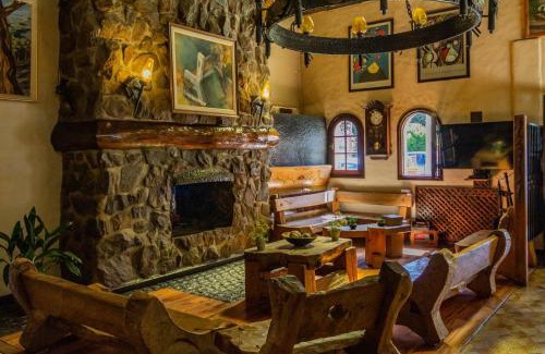 Lanin National Park Hotel | Experience Comfort at Hostería La Posta Del Cazador