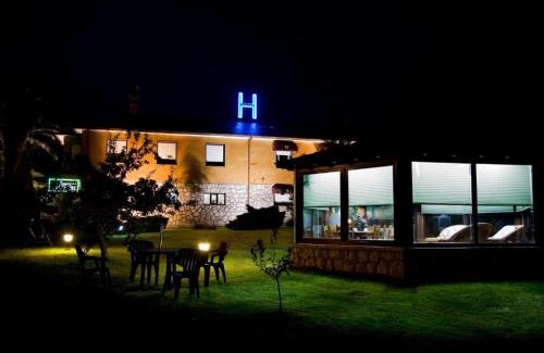 Maono Hotel | Cozy Hostería los Sauces with Oceanfront Views