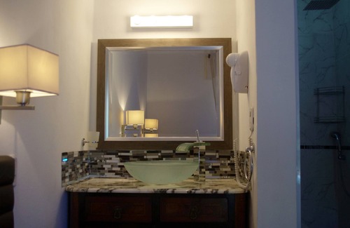 Villa Gesell Hotel | Relax at Hostería Robert with Spa & Family-Friendly Amenities