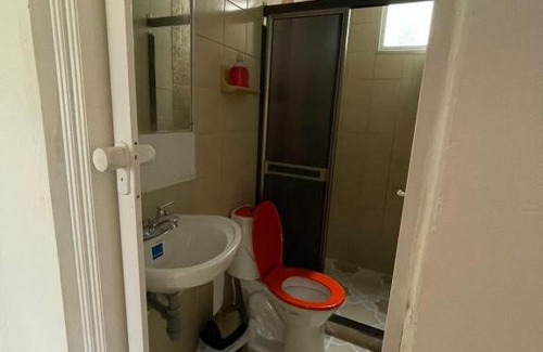 Olaya Apartment | Relax at Hostería Tropical La Florida with Pool & Hot Tub