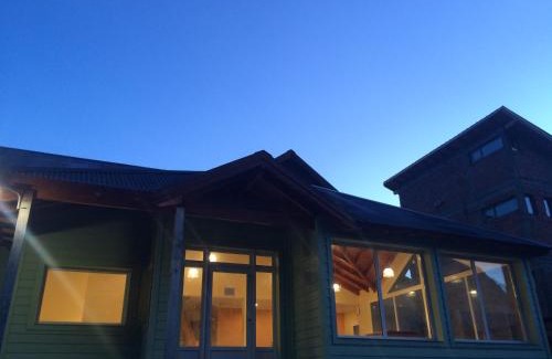 El Chalten Hotel | Hostería Vertical Lodge: Family-Friendly with Breakfast Included