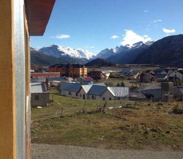 El Chalten Hotel | Cozy Hosteria Alma de Patagonia: Family-Friendly Getaway