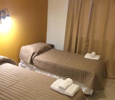 El Chalten Hotel | Cozy Hosteria Alma de Patagonia: Family-Friendly Getaway