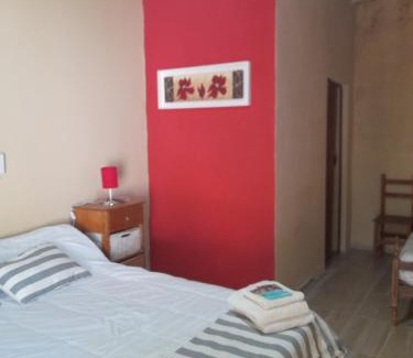 Colon Hotel | Budget-Friendly Hosteria Don López: Family-Friendly Comfort