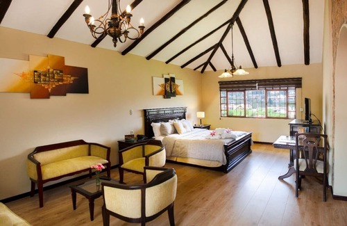 Banos Hotel | Experience Relaxation at Hosteria Durán - Rated 9.2/10