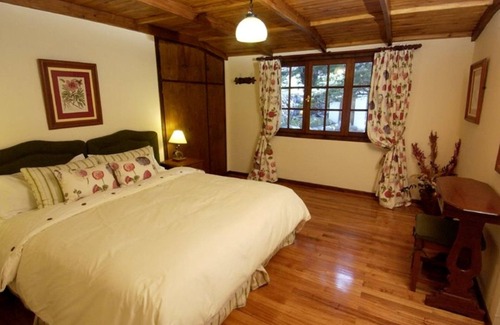Estancia Helsingfors Cabin | Relaxing Hosteria Helsingfors: 4-Star Spa & Family-Friendly Stays
