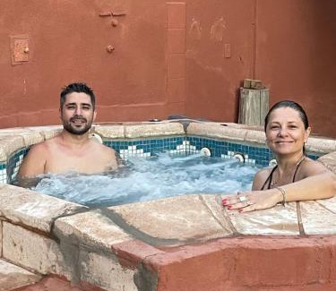 Huaco Hotel | Cozy Hosteria Huaco with Pool and Family-Friendly Amenities
