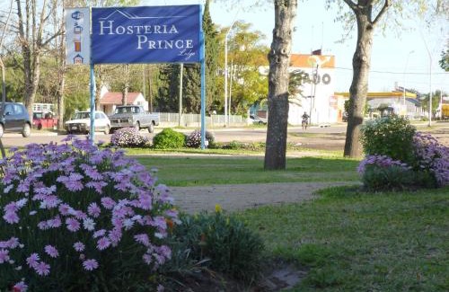 Chajari Hotel | Welcoming Hosteria Prince: Guest Rated 9/10 & Family Friendly