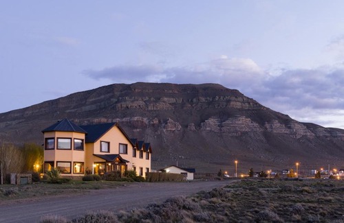 Macrozona Meseta Cerro Calafate Hotel | Guest Favorite: Hosteria Roblesur with Breakfast & Hot Tub