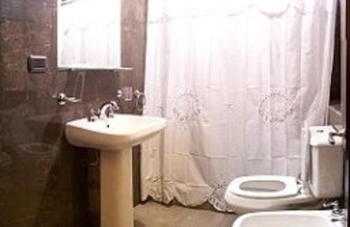 Valle Hermoso Hotel | Pet-Friendly Hosteria Zure-Echea: Rated 9.5/10 with Pool