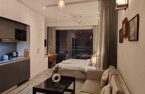 Noida Apartment | Stylish Studio Apartments near Apollo and Fortis in Noida