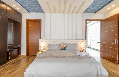 Faridabad Villa | Discover Hostie Vedika - 3BHK Farmhouse Near Delhi