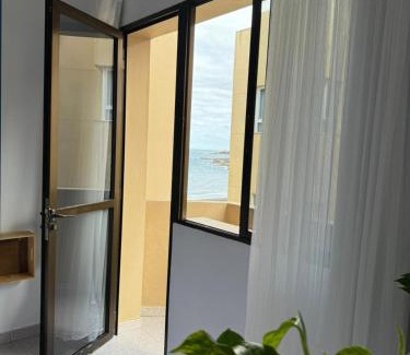 La Garita Apartment | Oceanfront HostJimeno Beach: Guest Rated 9/10, Family-Friendly