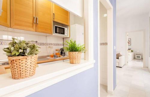 Historical Center Apartment | Hostly Rivero 2B Center: Family-Friendly with Terrace Access