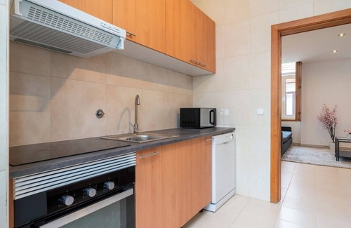 Ramalde House | HostWise - Multiple Houses w/Terrace Near Metro
