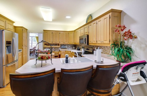 Hot Springs Village House | Top-Rated Hot Springs Village Golf Retreat with Deck & Spa