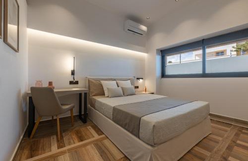 Lambi Apartment | Harmonia Hideout: 4-Star Retreat with Hot Tub Bliss