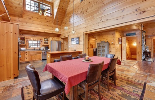 Old Forge Cabin | Idyllic Waterfront Cabin in Old Forge with Indoor Pool