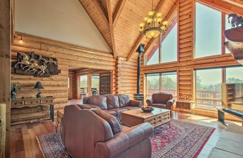 Show Low House | Inviting Show Low Retreat with Hot Tub and Game Room