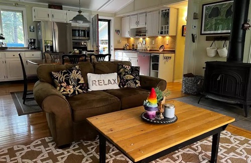 Mountain Cottage | Relaxing Lakefront Retreat with Hot Tub and Forest Views