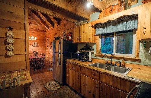 Epworth Cabin | Secluded Mountain Retreat with Hot Tub & Family-Friendly Vibes