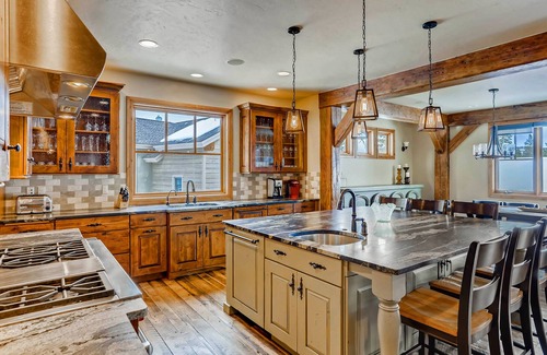 Warrior's Mark West House | Cozy Retreat with Hot Tub & Mountain Views - Wandering Moose