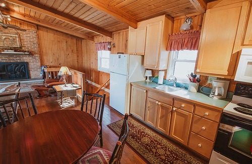 Heltonville Cabin | Inviting Soaring Eagle Log Cabin with Lake Monroe Views
