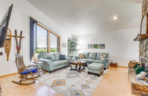 Palisade House | Pet-Friendly Mesa View House with Hot Tub Near Wineries