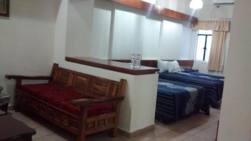 Apatzingan Hotel | Relaxing Hotel Posada del Sol: Perfect for Families & Pets