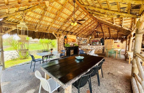 Elota Condo | hotel boutique a pie de playa by Partnerhost