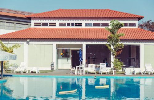 Paraguacu Paulista Hotel | Discover Hotel Água Das Araras: Family-Friendly Retreat