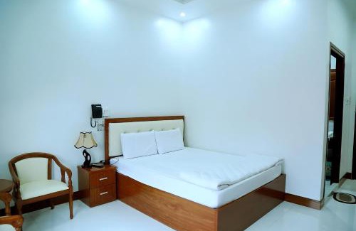 Nui Sam Hotel | Discover HOTEL ĐĂNG KHOA 2 NÚI SAM with Great Amenities