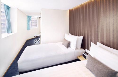 Mong Kok Hotel | Accessible Family Retreat at Hotel 108, Hong Kong