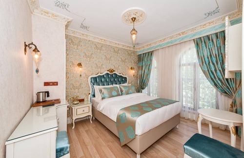 Topkapi Hotel | Budget-Friendly Hotel 1453 with Family Amenities & Dining