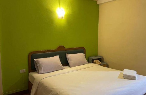 Pattaya Bay Hotel | Elegant 5-Star Hotel for Memorable Stays and Experiences
