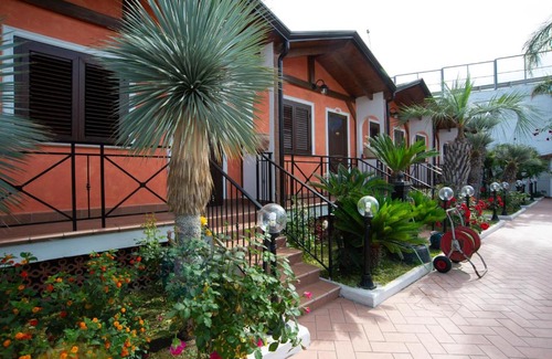 Giugliano in Campania Hotel | Guest Favorite: Hotel 2000 with Breakfast & Accessibility