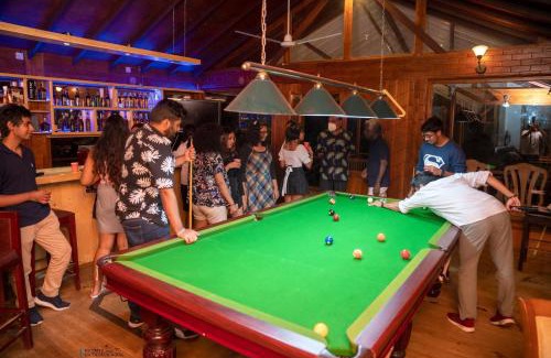 Anuradhapura Hotel | Explore Hotel 4 U Saliya Garden: Family-Friendly Retreat