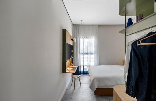 Beersheba Hotel | Top-Rated Hotel 48: Pet Friendly & Family Oriented Stay