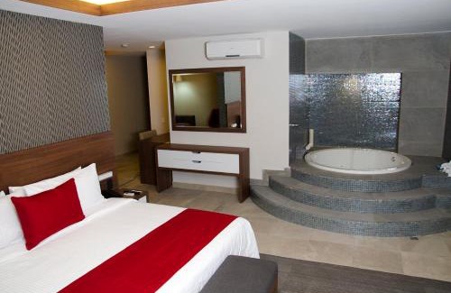 Historic Centre of Puebla Hotel | 4-Star Hotel 5 de Mayo: Pool, Child-Friendly & Highly Rated