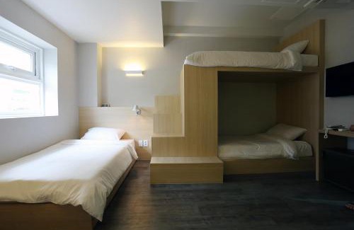 Sogong-dong Hotel | Comfortable Stay at Hotel 8 Hours - Guest Rated 8/10