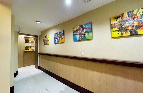 Manila Hotel | Budget-Friendly Hotel 99 Monumento Caloocan with Breakfast