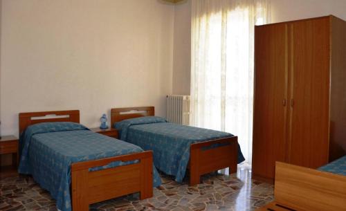 Modugno Hotel | Discover Hotel A-14: Family-Friendly Stay with Hot Tub